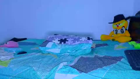 Maximo Aron Vega online show from April 2026 02:25:01 PM