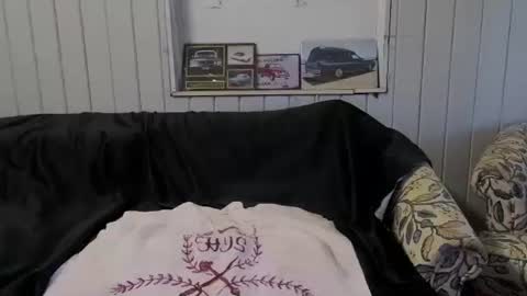 Snapshot of maximus_oreally chatting on January 2025 03:22:01 AM Max online show from January 2025 03:22:01 AM