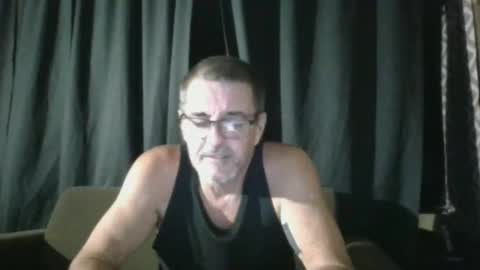 Snapshot of maximus_oreally chatting on March 2025 08:52:01 AM Max online show from March 2025 08:52:01 AM
