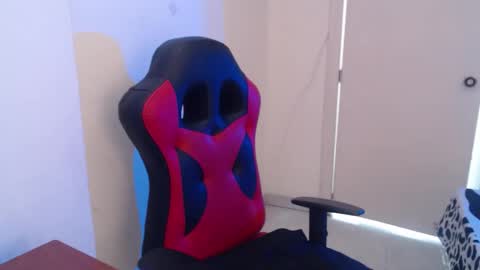 maxinesex_ online show from March 2026 03:50:01 PM