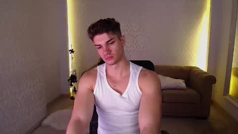 MaxKaiden online show from November 2025 05:51:02 AM