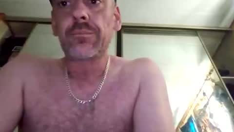 Snapshot of maxlme2721063 chatting on June 2026 07:13:01 PM maxlme2721063 online show from June 2026 07:13:01 PM