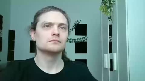 maxs_93 online show from March 2026 10:32:01 AM