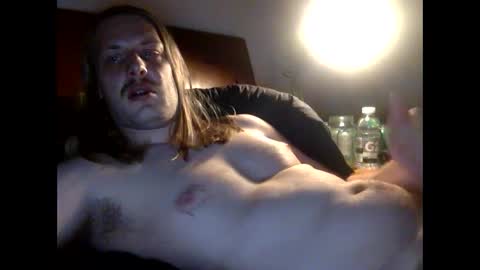 Snapshot of maxwatts95 chatting on December 2024 04:09:01 PM Max Watts online show from December 2024 04:09:01 PM