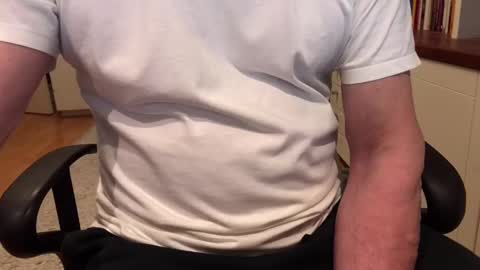 Max online show from February 2025 05:03:02 AM