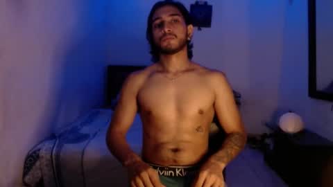 Snapshot of maxximus_10 chatting on January 2025 06:13:02 AM maxximus_10 online show from January 2025 06:13:02 AM