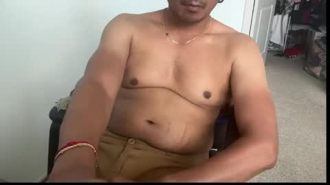 maxxx4242 online show from May 2026 05:43:02 PM