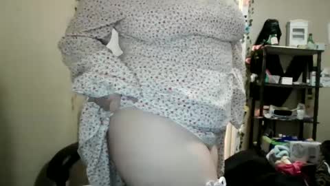 Snapshot of maxxxine17 chatting on September 2025 08:12:02 PM Maxxxine17 online show from September 2025 08:12:02 PM