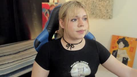 Maxine Minx online show from January 2025 06:27:02 AM