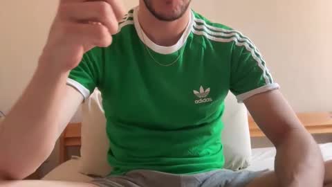 MaxXxurbate online show from March 2026 11:46:01 AM