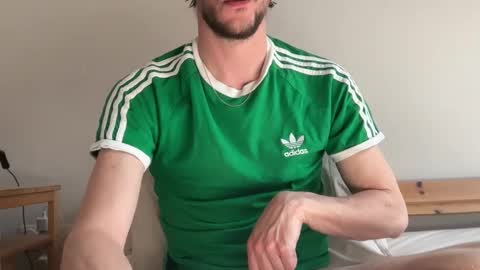 Snapshot of maxxxurbate chatting on March 2026 02:00:02 PM MaxXxurbate online show from March 2026 02:00:02 PM