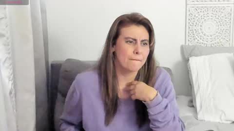 Victoria online show from November 2025 11:26:01 PM