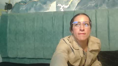 Maya online show from September 2025 12:17:01 PM