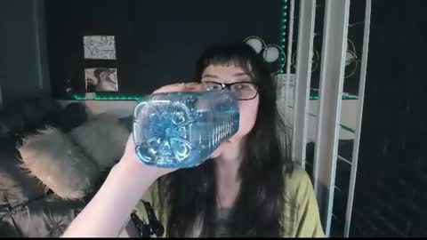 Snapshot of maya___muse chatting on July 2026 02:49:01 PM Maya online show from July 2026 02:49:01 PM
