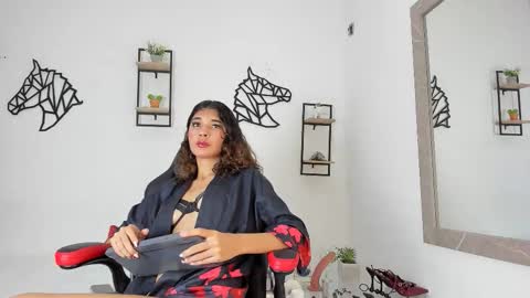 maya_deluxe online show from September 2025 12:54:02 AM