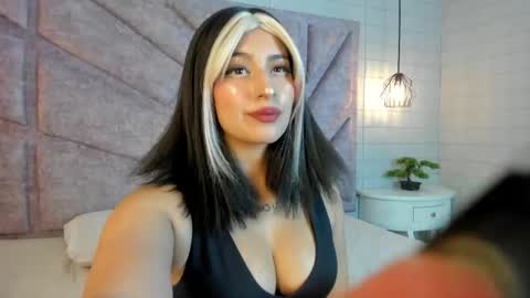 Snapshot of maya_rivers chatting on May 2026 12:26:02 AM Maya online show from May 2026 12:26:02 AM
