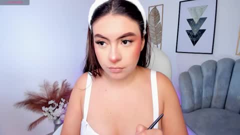 Maya vexx online show from January 2026 07:50:02 PM