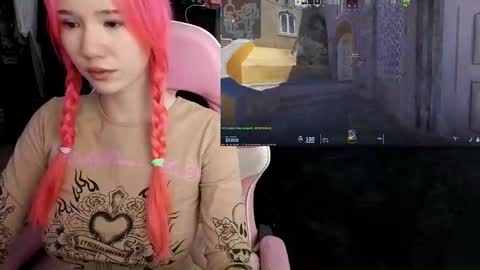 Maya Viola online show from December 2025 05:57:01 AM