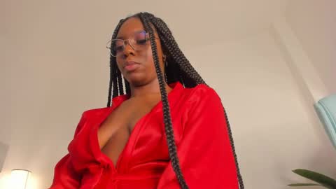 Snapshot of mayacardenas chatting on February 2025 02:58:01 AM Maya online show from February 2025 02:58:01 AM