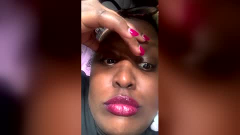 mayafarah online show from April 2026 06:36:02 PM