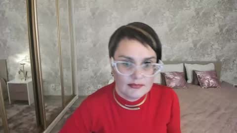 Snapshot of mayanoire chatting on June 2026 07:23:01 PM Maya online show from June 2026 07:23:01 PM