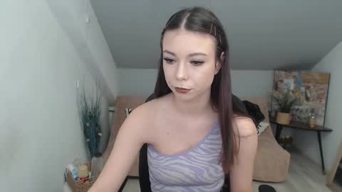 Snapshot of mayawill chatting on January 2026 01:25:02 PM mayawill online show from January 2026 01:25:02 PM