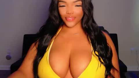 Snapshot of maybabi chatting on June 2026 04:40:01 PM MayBabi online show from June 2026 04:40:01 PM