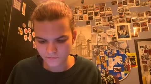 Rose online show from March 2026 09:25:01 PM