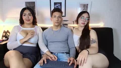 Snapshot of maykol_victoria chatting on June 2026 07:50:01 PM Maykol victoria1624 online show from June 2026 07:50:01 PM