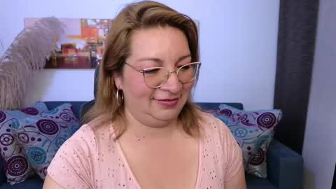 Mailyn online show from January 2025 10:59:01 PM