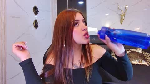 Maylin online show from February 2025 07:40:01 AM