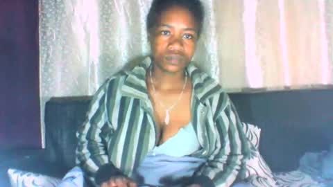 mayrah online show from September 2025 10:24:01 PM