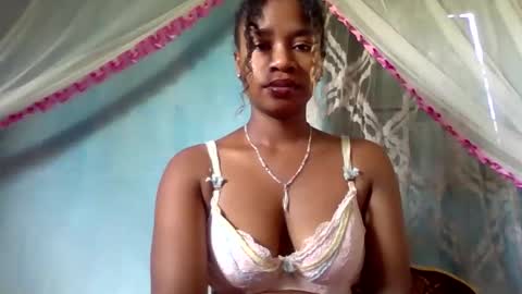 mayrah online show from March 2026 07:03:01 AM