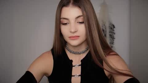 mayttease online show from June 2026 09:43:02 PM