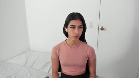 mazikeen_18 online show from November 2025 01:21:02 PM