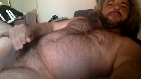 Snapshot of mazl0w chatting on March 2025 02:43:02 AM mazl0w online show from March 2025 02:43:02 AM