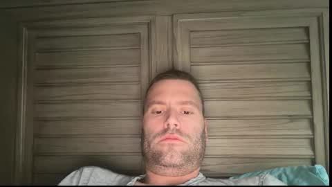 Snapshot of mbnc chatting on November 2025 03:05:01 PM lol online show from November 2025 03:05:01 PM