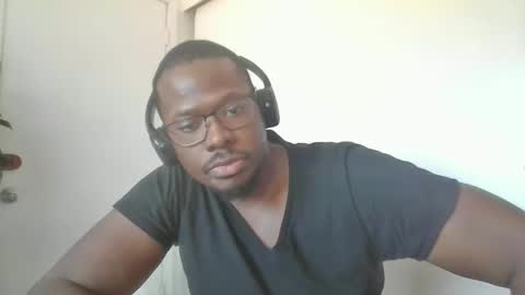 Mark online show from September 2025 06:08:02 PM