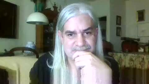 Manu online show from December 2024 10:59:01 PM