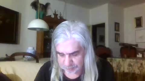 Manu online show from December 2024 08:11:01 PM