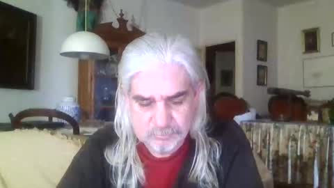 Manu online show from February 2025 05:51:01 PM