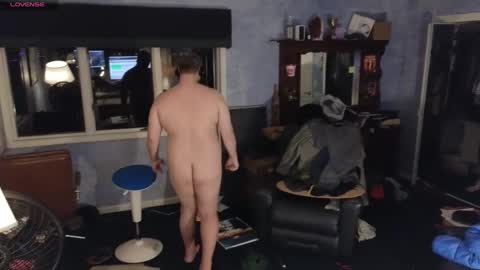 Snapshot of mckhero chatting on December 2024 11:58:02 PM Sean online show from December 2024 11:58:02 PM