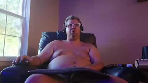 Snapshot of mckhero chatting on September 2025 10:54:01 PM Sean online show from September 2025 10:54:01 PM