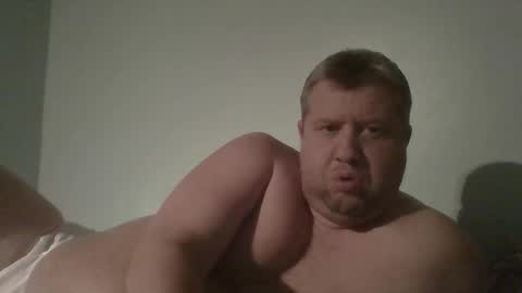 Snapshot of mckhero chatting on November 2025 11:42:02 PM Sean online show from November 2025 11:42:02 PM