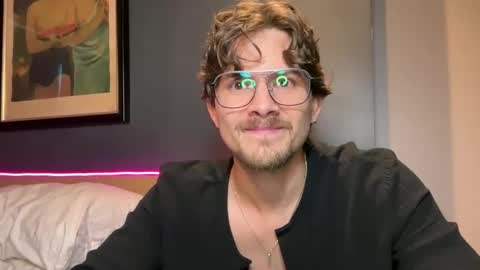 Snapshot of mcklister69 chatting on February 2026 05:53:01 PM mcklister online show from February 2026 05:53:01 PM