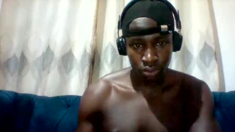 Snapshot of mclntz_bbc chatting on April 2026 02:51:02 AM mclntz_bbc online show from April 2026 02:51:02 AM