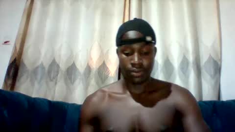Snapshot of mclntz_bbc chatting on May 2026 01:16:01 PM mclntz_bbc online show from May 2026 01:16:01 PM
