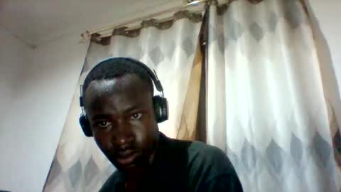 Snapshot of mclntz_bbc chatting on May 2026 09:46:01 AM mclntz_bbc online show from May 2026 09:46:01 AM