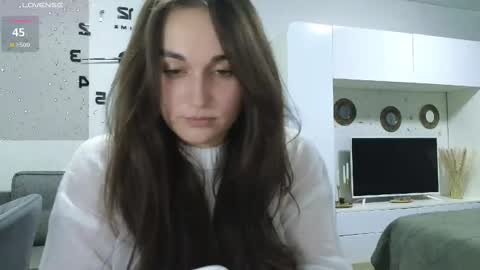 Melissa online show from December 2024 02:16:01 PM