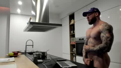 Snapshot of mealphamale chatting on May 2026 01:30:02 PM Alpha Male online show from May 2026 01:30:02 PM